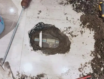 白塔测漏水电话